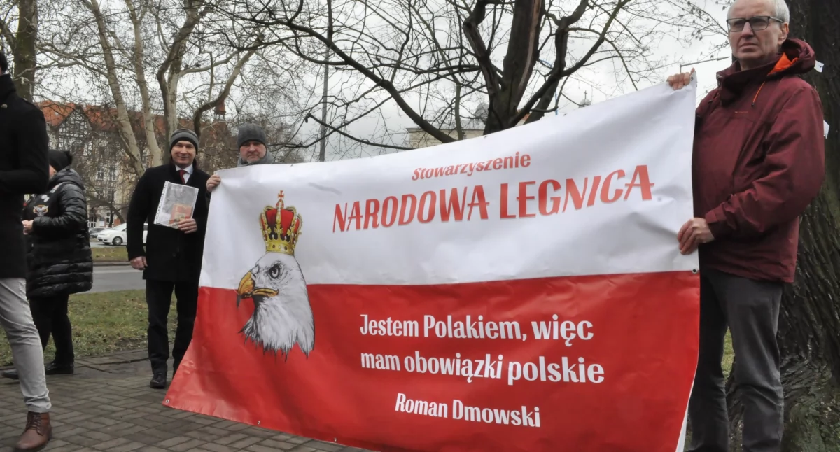 Zdjęcie: Baner Stowarzyszenia Narodowa Legnica. Źródło: Facebook/ Narodowa Legnica