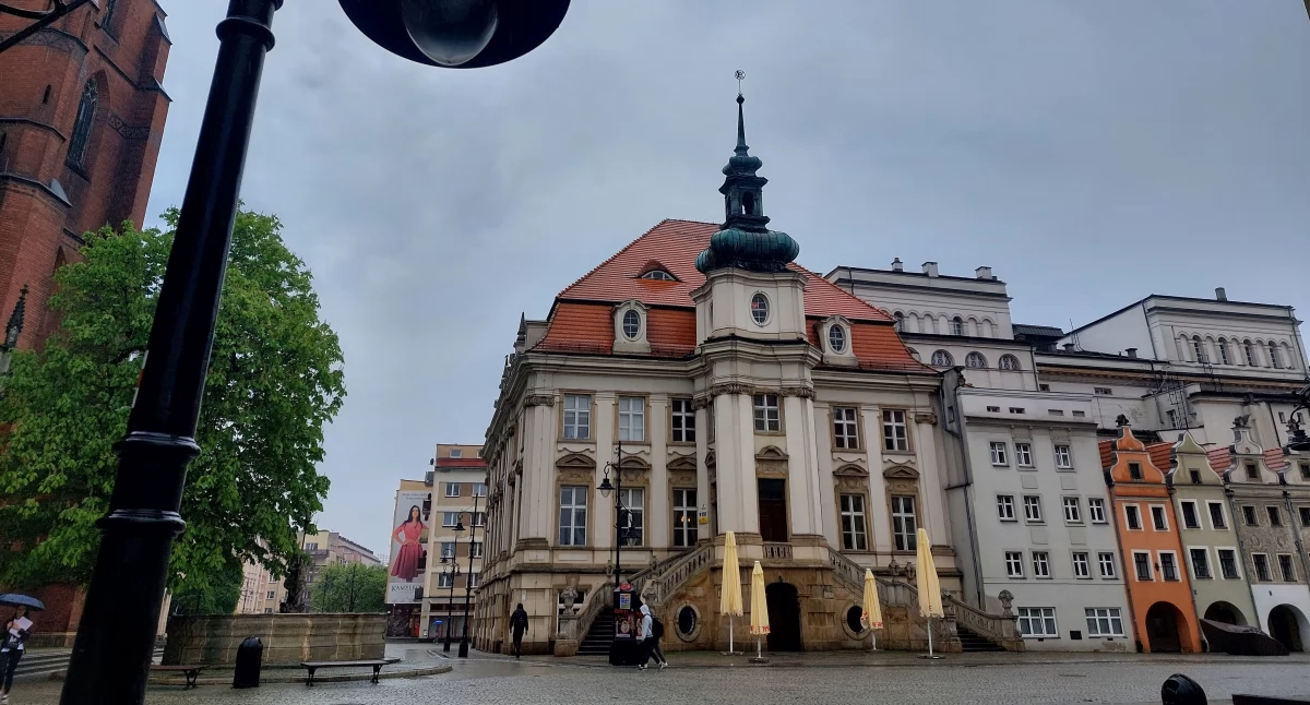 Zdjęcie: Teatr Modrzejewskiej w Legnicy. Fot. Piotr Kanikowski
