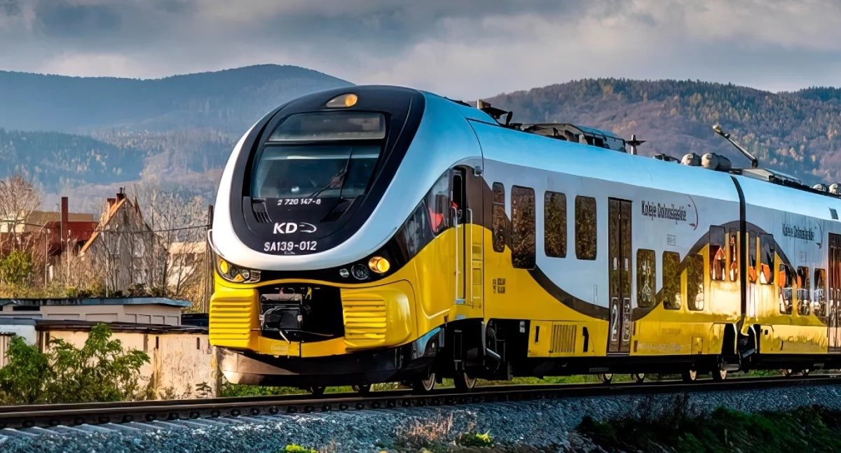 Zdjęcie: pociąg Kolei Dolnośląskich Fot.: Koleje Dolnośląskie