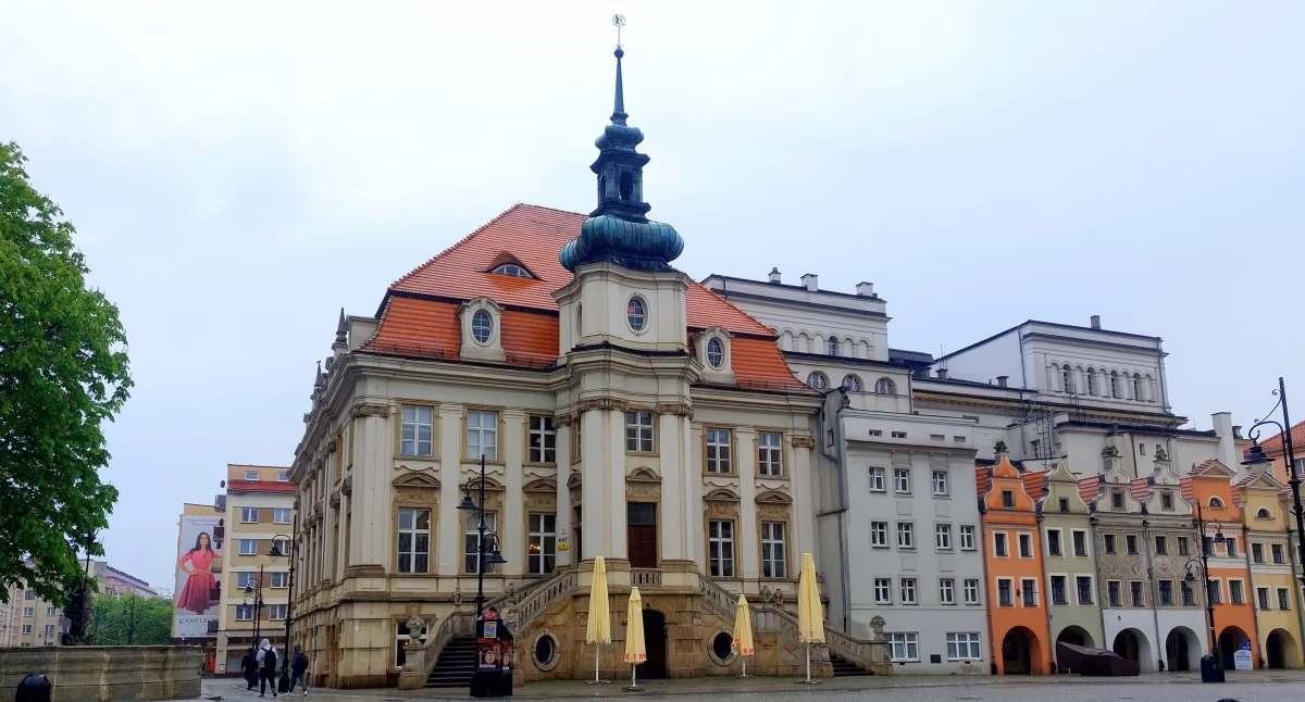 Zdjęcie: Teatr Modrzejewskiej w Legnicy. Fot. Piotr Kanikowski
