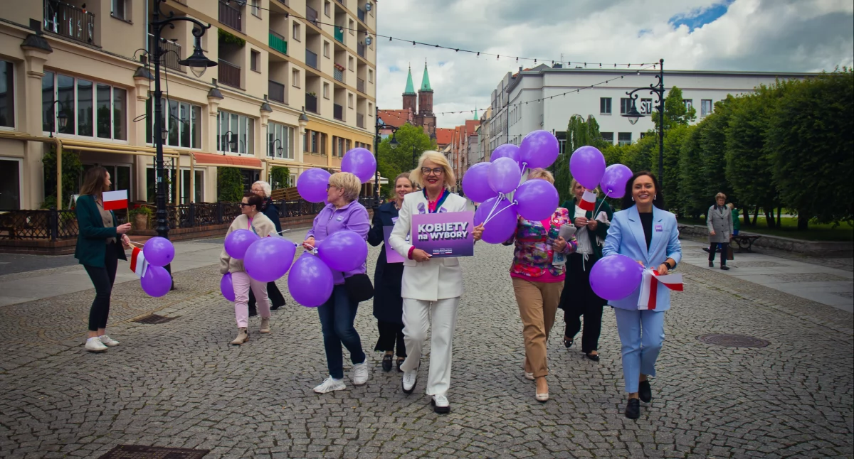 Zdjęcie: Legnica, akcja Kobiety na wybory Fot.: Aga Jackiewicz
