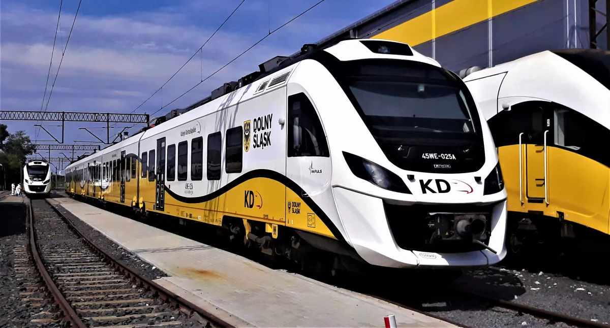 Zdjęcie: pociąg Kolei Dolnośląskich Fot.: Koleje Dolnośląskie