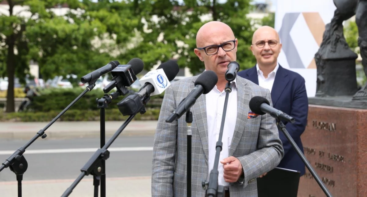 Zdjęcie: Andrzej Szydło, Prezes Zarządu KGHM Polska Miedź S.A. i Robert Kropiwnicki, Sekretarz Stanu w Ministerstwie Aktywów Państwowych Fot.: KGHM
