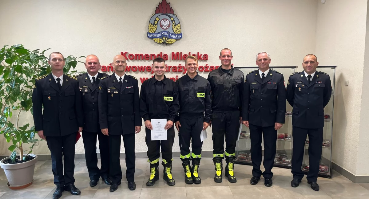 Zdjęcie: uroczystość ślubowania  Fot.: kpt. Mateusz Guzenda