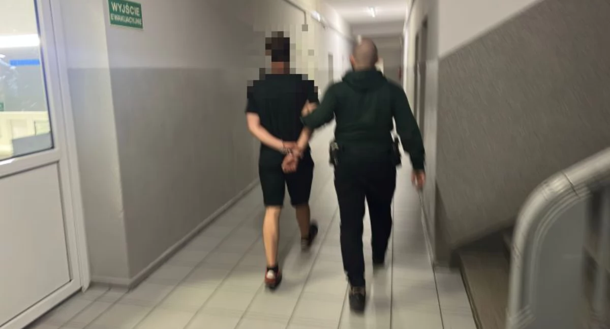 Zabrał byłej partnerce dziecko i zostawił trzylatkę na placu zabaw