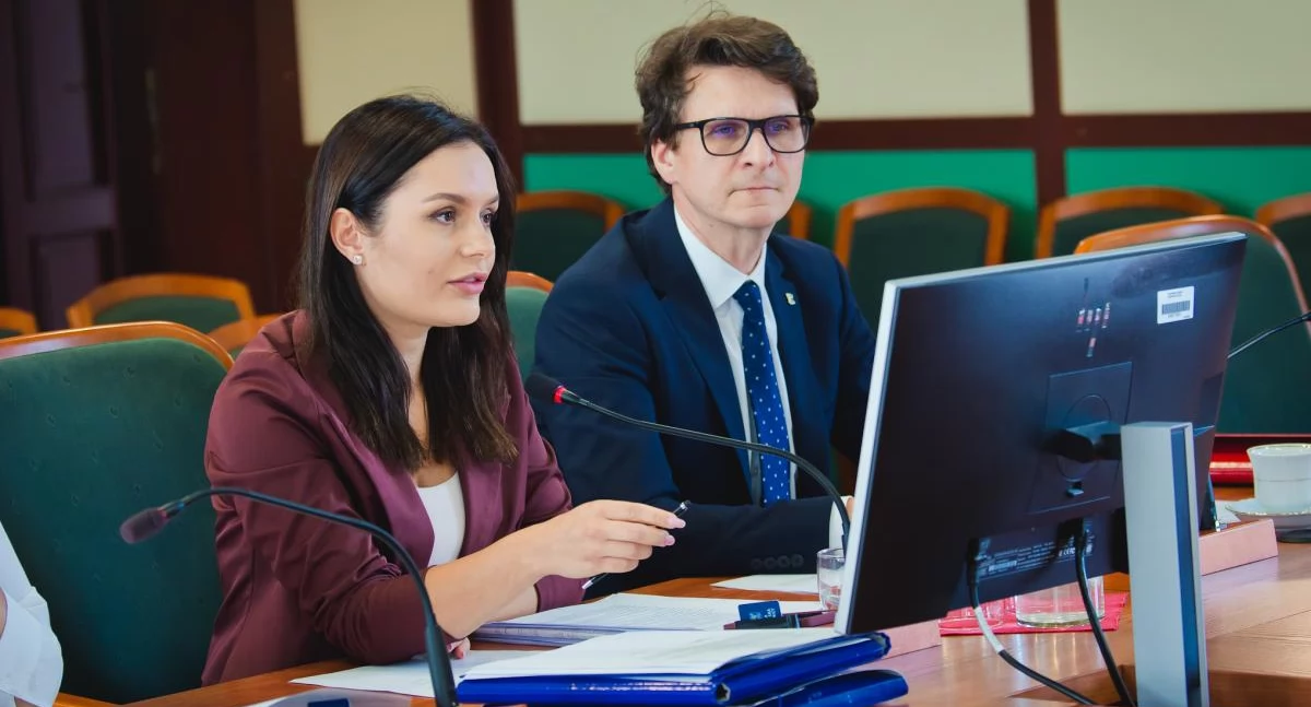 Zdjęcie: Zastępcy prezydenta Legnicy Aleksandra Krzeszewska i Jacek Baszczyk. Fot. Aga Jackiewicz