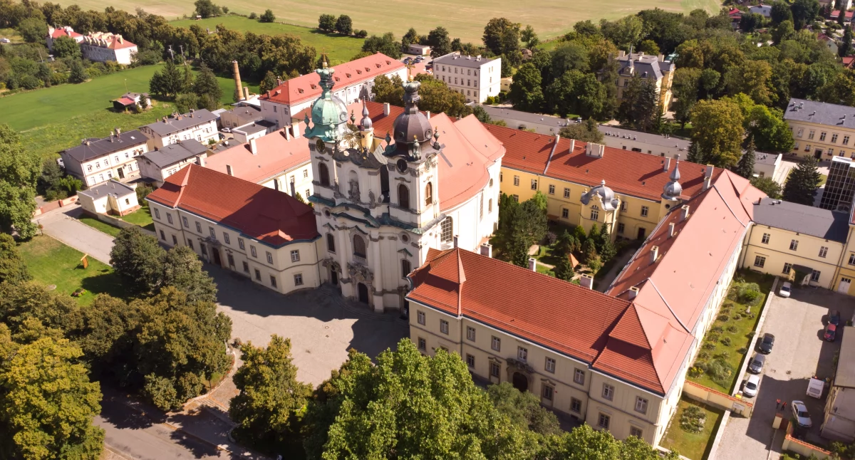 Zdjęcie: widok na  Bazylikę Mniejszą w Legnickim Polu Fot.: mat. prasowe wydarzenia