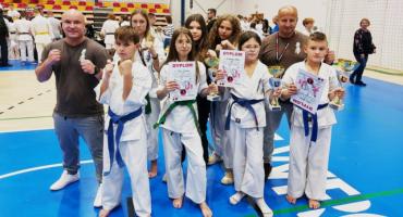 Troje zawodników So-Kyokushin Legnica na podium