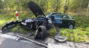 Zderzenie samochodów na drodze Kawice - Prochowice
