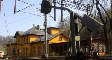 Do 2030 roku PKP wyremontuje dworce kolejowe w Złotoryi i Jerzmanicach Zdroju